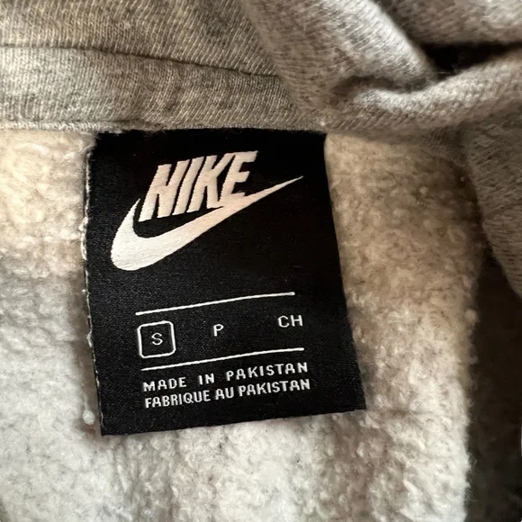 Nike Gray Pullover Hoodie Small Swoosh Logo Fleece Sweatshirt Men’s Size S - Picture 2 of 11